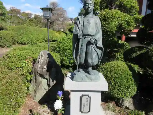 清見寺の像