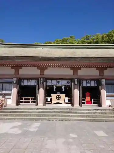 照國神社の本殿・本堂