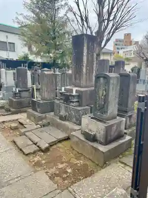 専念寺の{uncategorized: "未分類", other: "その他", undefined: "問題あり", building: "その他建物", grave: "お墓", sacred_gate: "鳥居", guardian: "狛犬", statue: "像", buddha: "仏像", history: "歴史", nature: "自然", garden: "庭園", animal: "動物", pagoda: "塔", temizu: "手水舎", mountain_gate: "山門・神門", sanctuary: "本殿・本堂", subordinate: "末社・摂社", art: "芸術", scenery: "景色", jizo: "地蔵", ema: "絵馬", goshuin: "御朱印", omikuji: "おみくじ", items: "授与品その他", amulet: "お守り", goshuincho: "御朱印帳", eats: "食事", festival: "お祭り", votive_dance: "神楽", shichigosan: "七五三参", wedding: "結婚式", experience: "体験その他", initially: "初詣", around: "周辺", anti_infection: "感染症対策"}