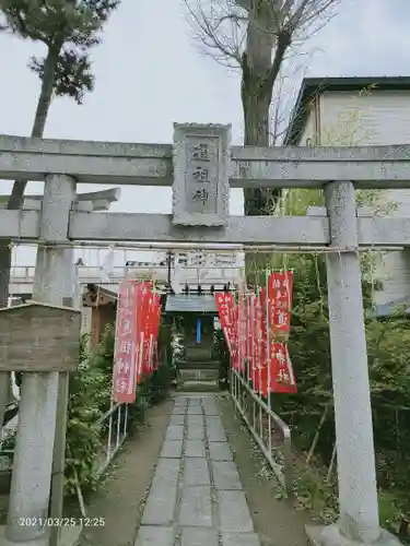亀有香取神社の末社・摂社
