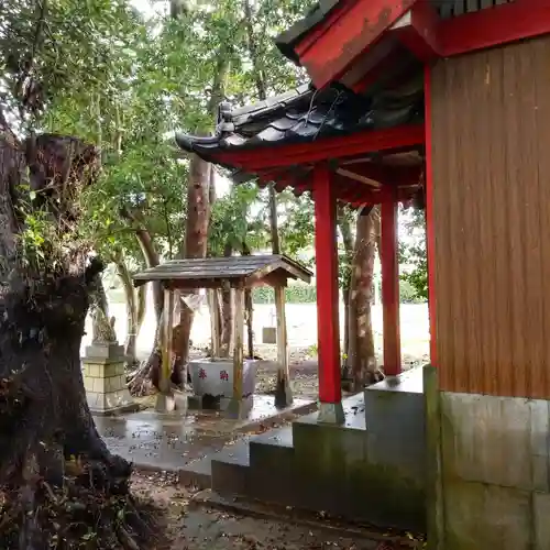 出世稲荷神社の手水舎