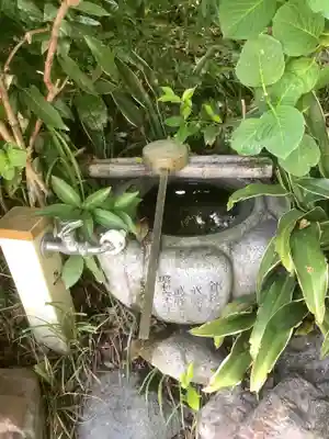 萱津神社の手水舎