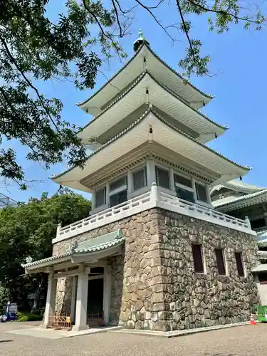 東京都慰霊堂の塔