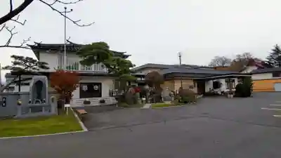 湯川寺 の本殿・本堂