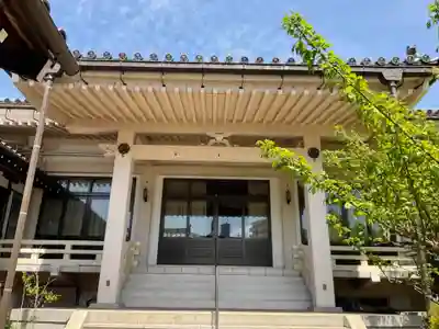 高顕寺の本殿・本堂
