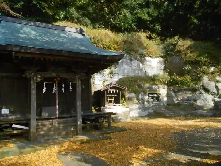 十二所神社の本殿・本堂