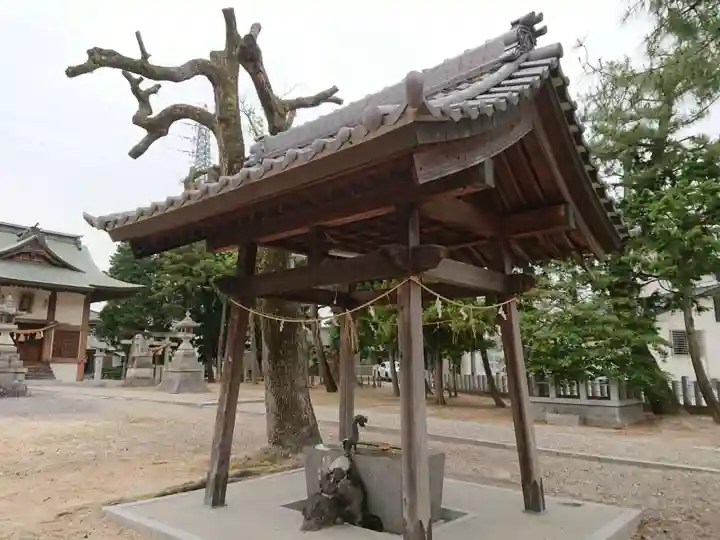 熊野神社の手水舎