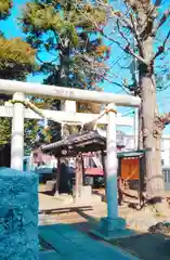 雷神社の鳥居