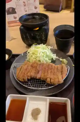 銭洗弁財天宇賀福神社の{uncategorized: "未分類", other: "その他", undefined: "問題あり", building: "その他建物", grave: "お墓", sacred_gate: "鳥居", guardian: "狛犬", statue: "像", buddha: "仏像", history: "歴史", nature: "自然", garden: "庭園", animal: "動物", pagoda: "塔", temizu: "手水舎", mountain_gate: "山門・神門", sanctuary: "本殿・本堂", subordinate: "末社・摂社", art: "芸術", scenery: "景色", jizo: "地蔵", ema: "絵馬", goshuin: "御朱印", omikuji: "おみくじ", items: "授与品その他", amulet: "お守り", goshuincho: "御朱印帳", eats: "食事", festival: "お祭り", votive_dance: "神楽", shichigosan: "七五三参", wedding: "結婚式", experience: "体験その他", initially: "初詣", around: "周辺", anti_infection: "感染症対策"}