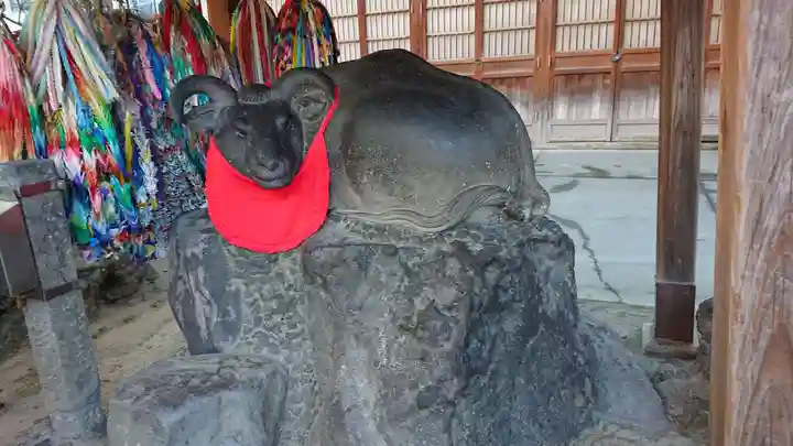 牛嶋神社の狛犬