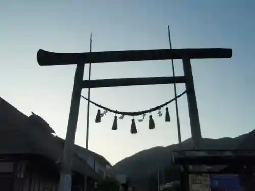 高倉神社の鳥居