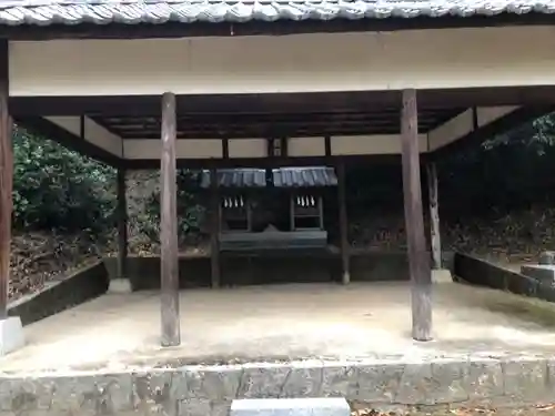 飯神社の建物その他