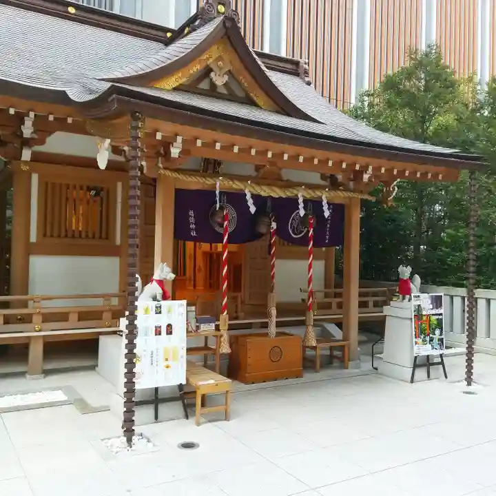 福徳神社(芽吹稲荷)の本殿・本堂