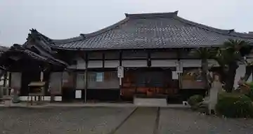 来応寺の本殿・本堂