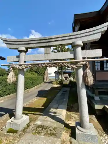 黒龍神社の鳥居