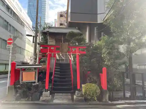 講武稲荷神社の鳥居