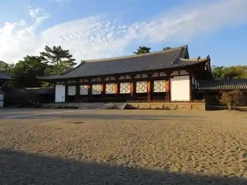 法隆寺の本殿・本堂