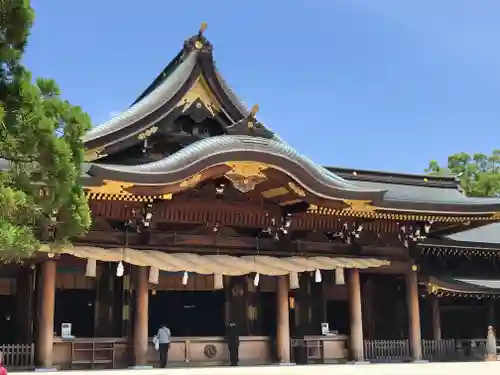 寒川神社の本殿・本堂