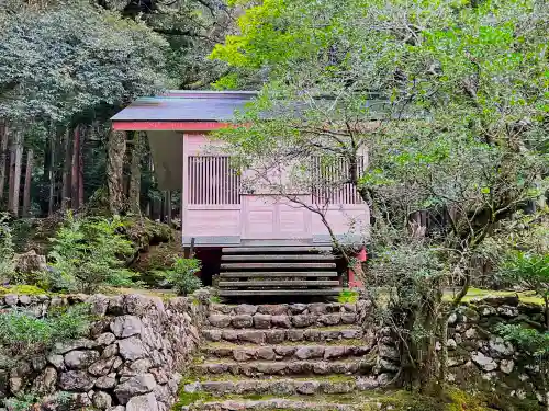 若狭神宮寺の末社