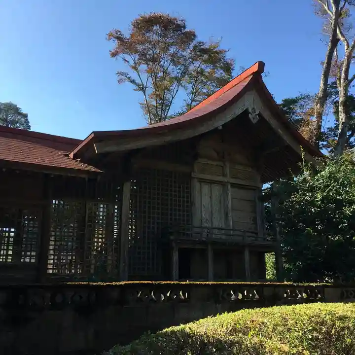 綾護国神社の本殿・本堂