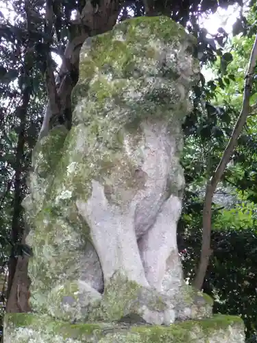 倉田八幡宮の狛犬