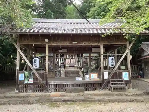天鷹神社の本殿・本堂