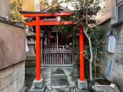太郎稲荷神社の鳥居