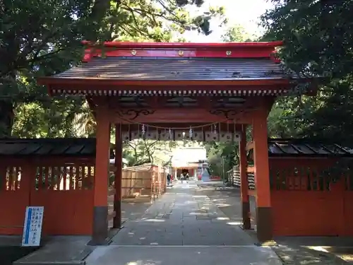 息栖神社の山門