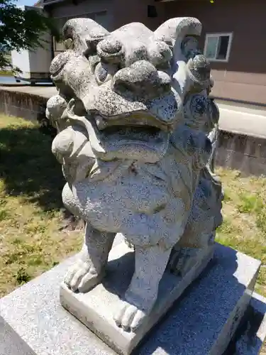 砂田神社の狛犬