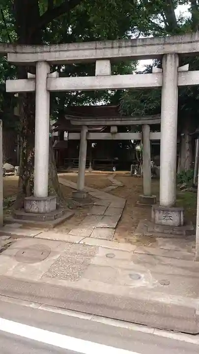 稲荷神社の鳥居