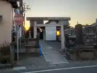 雷稲荷神社の鳥居