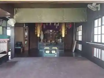 辨財天の本殿・本堂