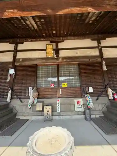 正法院の{uncategorized: "未分類", other: "その他", undefined: "問題あり", building: "その他建物", grave: "お墓", sacred_gate: "鳥居", guardian: "狛犬", statue: "像", buddha: "仏像", history: "歴史", nature: "自然", garden: "庭園", animal: "動物", pagoda: "塔", temizu: "手水舎", mountain_gate: "山門・神門", sanctuary: "本殿・本堂", subordinate: "末社・摂社", art: "芸術", scenery: "景色", jizo: "地蔵", ema: "絵馬", goshuin: "御朱印", omikuji: "おみくじ", items: "授与品その他", amulet: "お守り", goshuincho: "御朱印帳", eats: "食事", festival: "お祭り", votive_dance: "神楽", shichigosan: "七五三参", wedding: "結婚式", experience: "体験その他", initially: "初詣", around: "周辺", anti_infection: "感染症対策"}