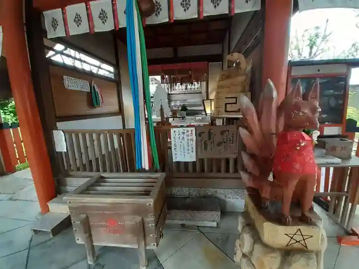 源九郎稲荷神社(奈良県)