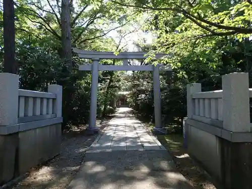 楢本神社の鳥居