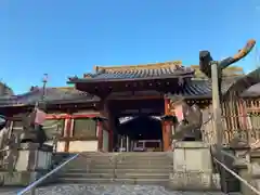 氷室神社の山門