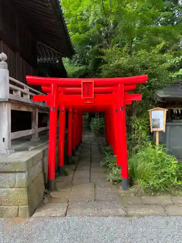 白笹稲荷神社の末社・摂社