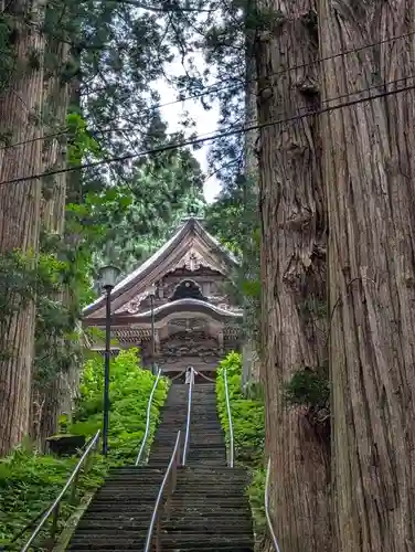 戸隠神社宝光社の本殿