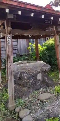 轡神社の手水舎