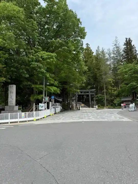 諏訪大社下社秋宮(長野県)