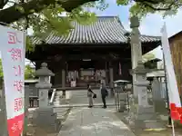 一宮寺の本殿・本堂