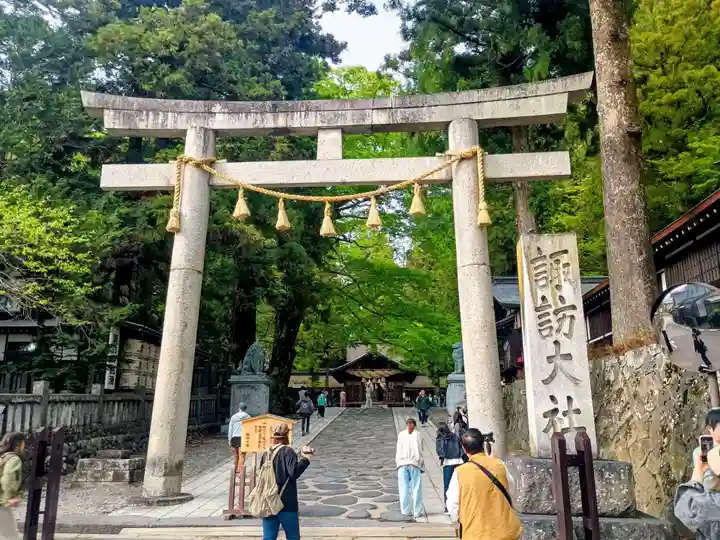 諏訪大社下社春宮(長野県)