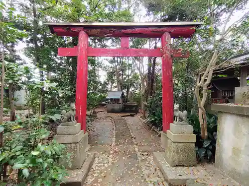白郷稲荷神社の鳥居