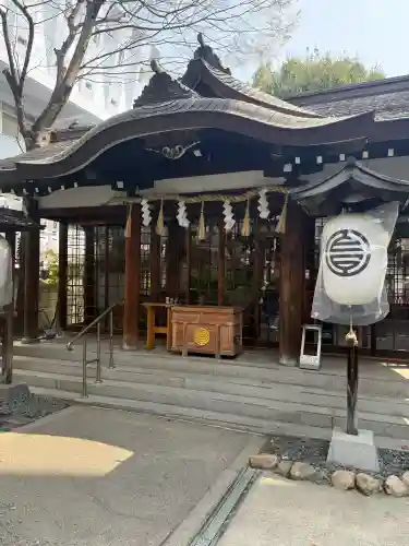 サムハラ神社の{uncategorized: "未分類", other: "その他", undefined: "問題あり", building: "その他建物", grave: "お墓", sacred_gate: "鳥居", guardian: "狛犬", statue: "像", buddha: "仏像", history: "歴史", nature: "自然", garden: "庭園", animal: "動物", pagoda: "塔", temizu: "手水舎", mountain_gate: "山門・神門", sanctuary: "本殿・本堂", subordinate: "末社・摂社", art: "芸術", scenery: "景色", jizo: "地蔵", ema: "絵馬", goshuin: "御朱印", omikuji: "おみくじ", items: "授与品その他", amulet: "お守り", goshuincho: "御朱印帳", eats: "食事", festival: "お祭り", votive_dance: "神楽", shichigosan: "七五三参", wedding: "結婚式", experience: "体験その他", initially: "初詣", around: "周辺", anti_infection: "感染症対策"}