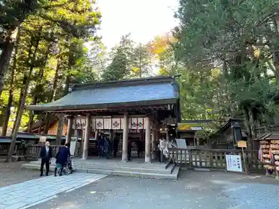 諏訪大社の本殿・本堂