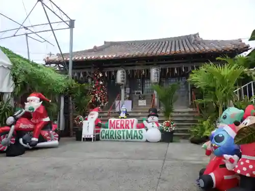 沖宮の本殿・本堂