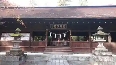 大井俣窪八幡神社の本殿・本堂