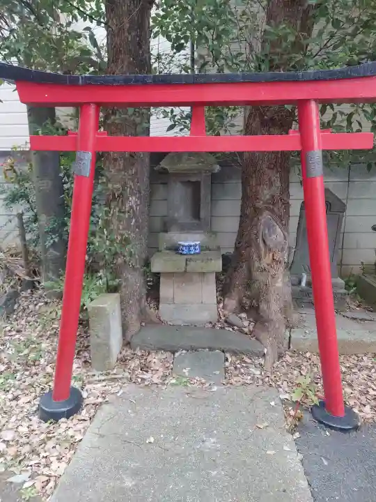 中原八幡神社の{uncategorized: "未分類", other: "その他", undefined: "問題あり", building: "その他建物", grave: "お墓", sacred_gate: "鳥居", guardian: "狛犬", statue: "像", buddha: "仏像", history: "歴史", nature: "自然", garden: "庭園", animal: "動物", pagoda: "塔", temizu: "手水舎", mountain_gate: "山門・神門", sanctuary: "本殿・本堂", subordinate: "末社・摂社", art: "芸術", scenery: "景色", jizo: "地蔵", ema: "絵馬", goshuin: "御朱印", omikuji: "おみくじ", items: "授与品その他", amulet: "お守り", goshuincho: "御朱印帳", eats: "食事", festival: "お祭り", votive_dance: "神楽", shichigosan: "七五三参", wedding: "結婚式", experience: "体験その他", initially: "初詣", around: "周辺", anti_infection: "感染症対策"}