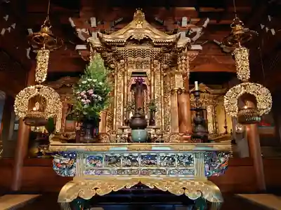 長明寺の本殿・本堂