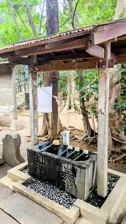 高津比咩神社の手水舎